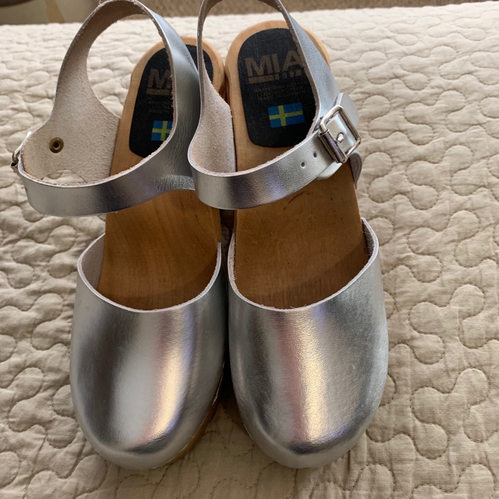 Mia Abba Clog